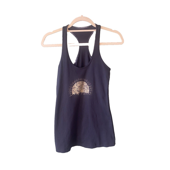 Lululemon Tank Top Womens Size 6 Reversible Racerback Graphic Tee Gym Workout - Picture 4 of 9